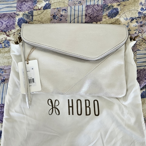 HOBO Jessa NWT in Silver - Picture 2 of 14